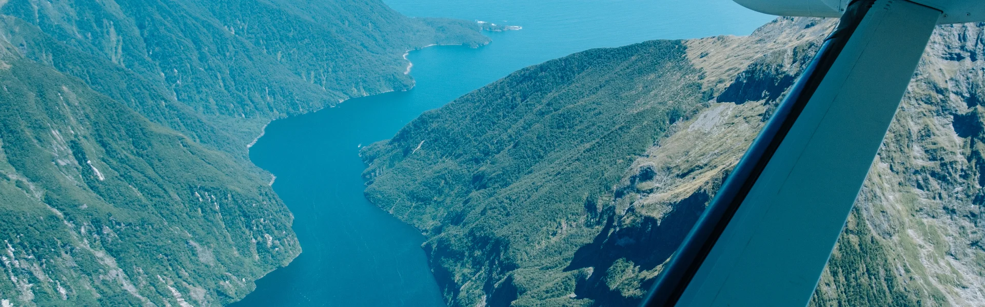 Exploring New Zealand by Helicopter Flights
